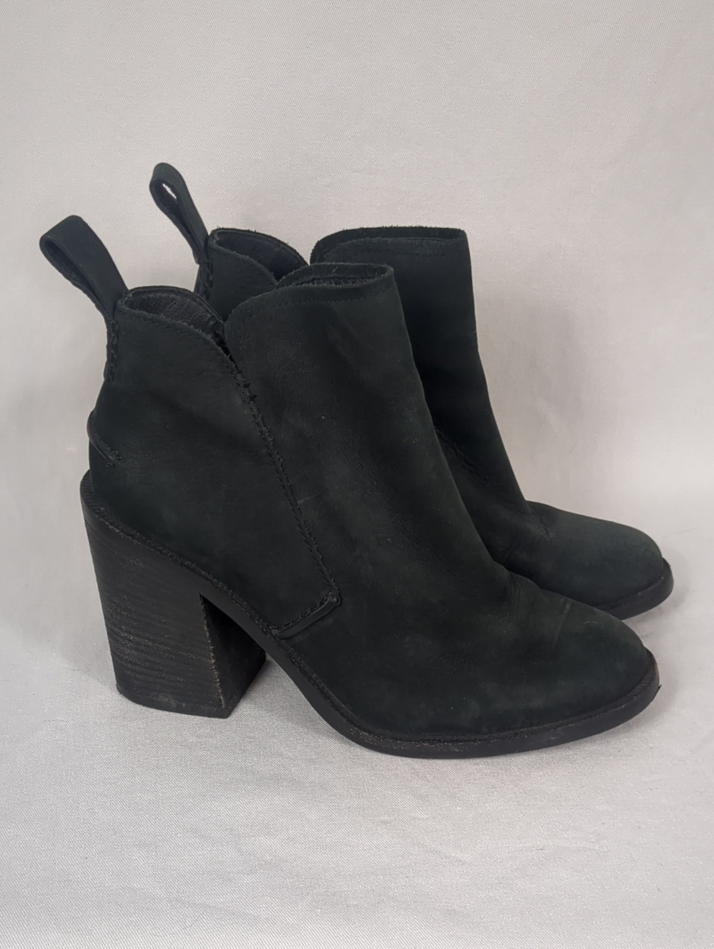 Ugg Pixley Black Ankle Booties Sz 5.5